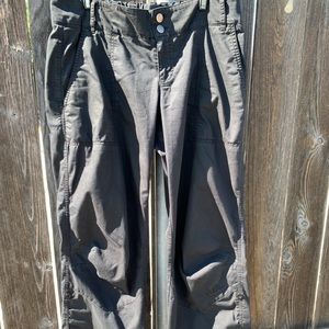 Vintage Womens Nike Cargo pants - M
